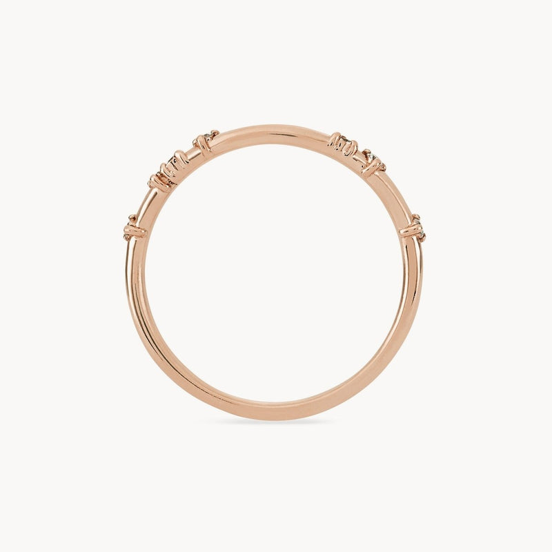 Alate ring - 14k rose gold, white diamond