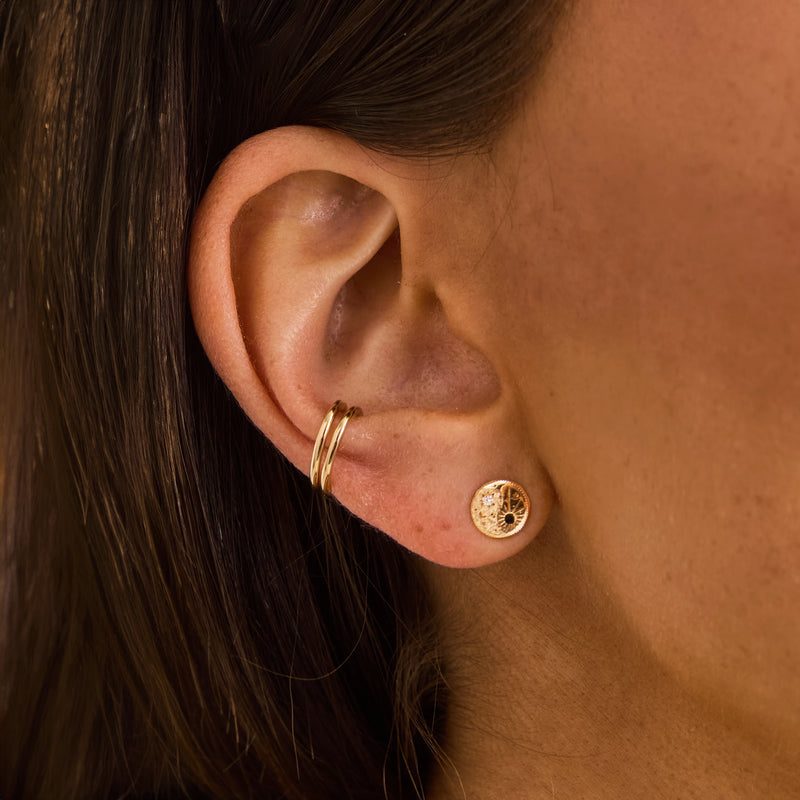 the balance within yin yang earring - 14k yellow gold,black and white diamonds