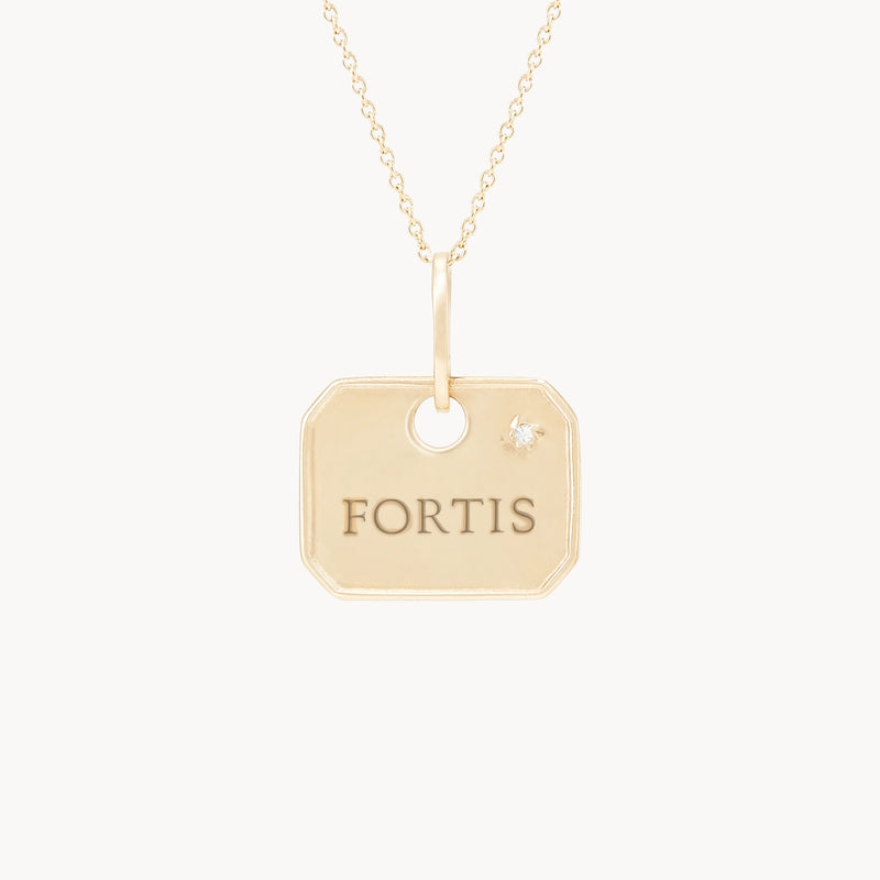 lioness charm - 10k yellow gold, brilliant diamond