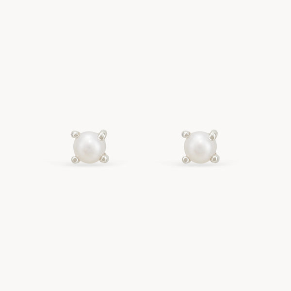 prong-set pearl earrings - sterling silver