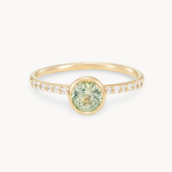 dancing moonglow one-of–kind ring - 14k yellow gold, round sapphire