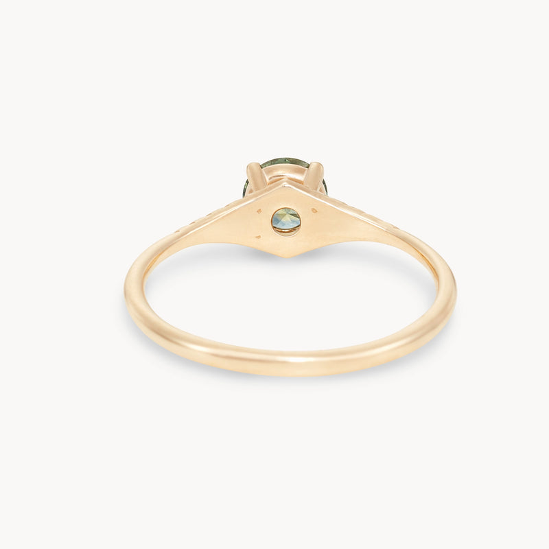 enchanting gaze one-of-a-kind ring - 14k yellow gold ring, bi-colored cyan and sage round cut sapphire