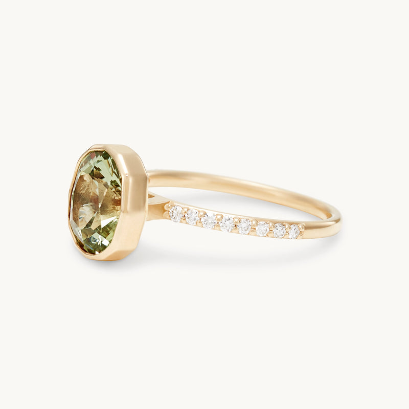 forever in flora one-of-a-kind engagement ring - 14k yellow gold, oval sapphire, brilliant diamonds