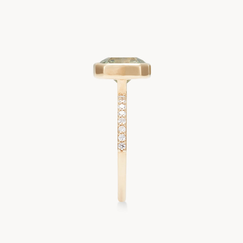 forever in flora one-of-a-kind engagement ring - 14k yellow gold, oval sapphire, brilliant diamonds