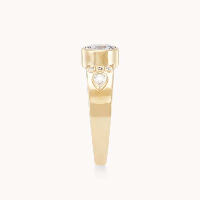 forestlight kiss one-of-a-kind ring - 14k yellow gold, round sapphire