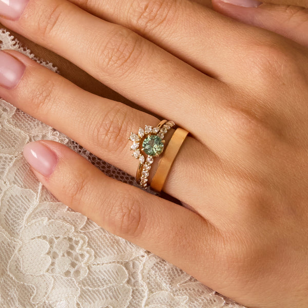 sirens vow one-of-a-kind ring - 14k yellow gold, round sapphire, diamond