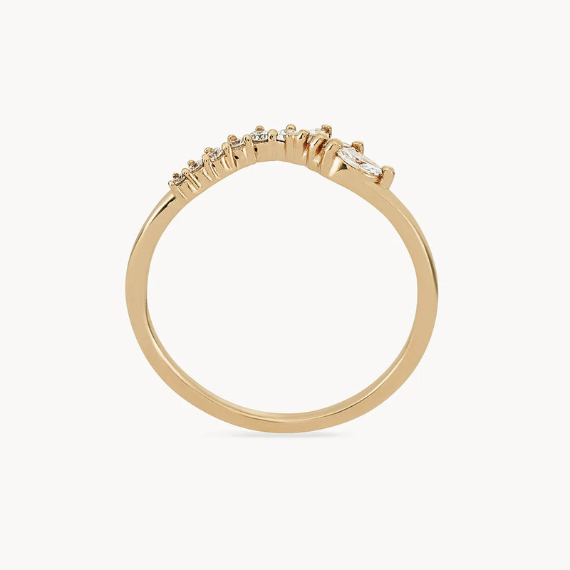 Incandescent band - 14k yellow gold, white diamond