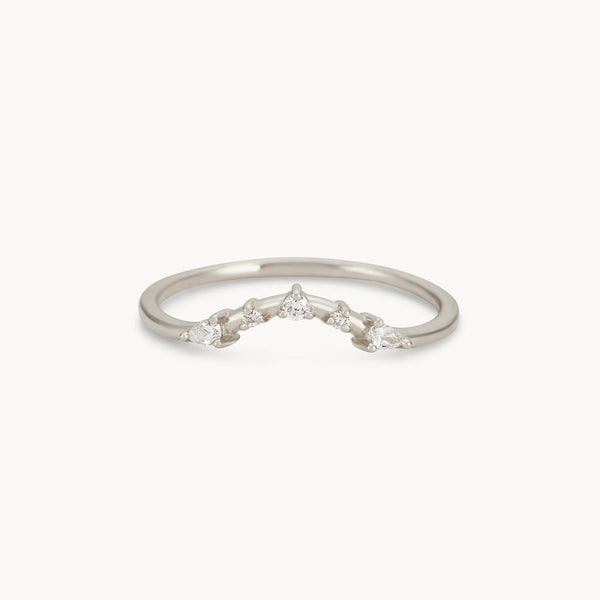 A deep love band - 14k white gold, white diamonds